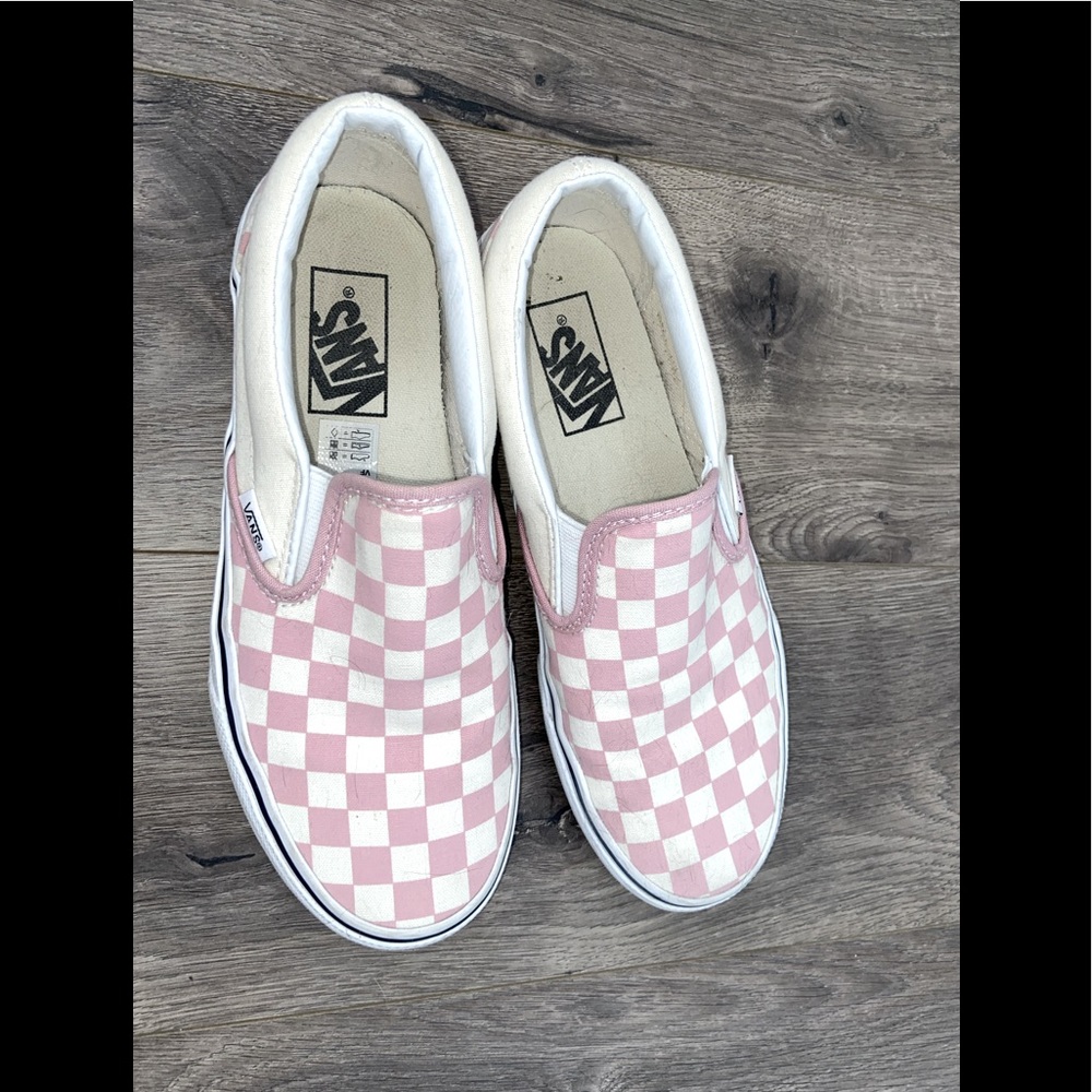 Pink and white checkered VANS💓🤍